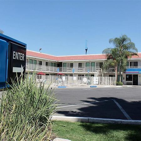 Motel 6-Bakersfield, Ca - Convention Center 외부 사진