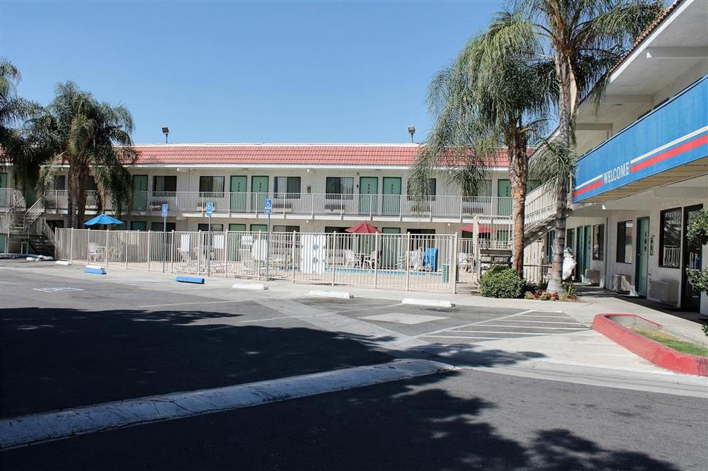 Motel 6-Bakersfield, Ca - Convention Center 외부 사진