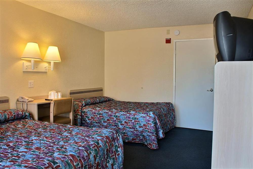 Motel 6-Bakersfield, Ca - Convention Center 객실 사진