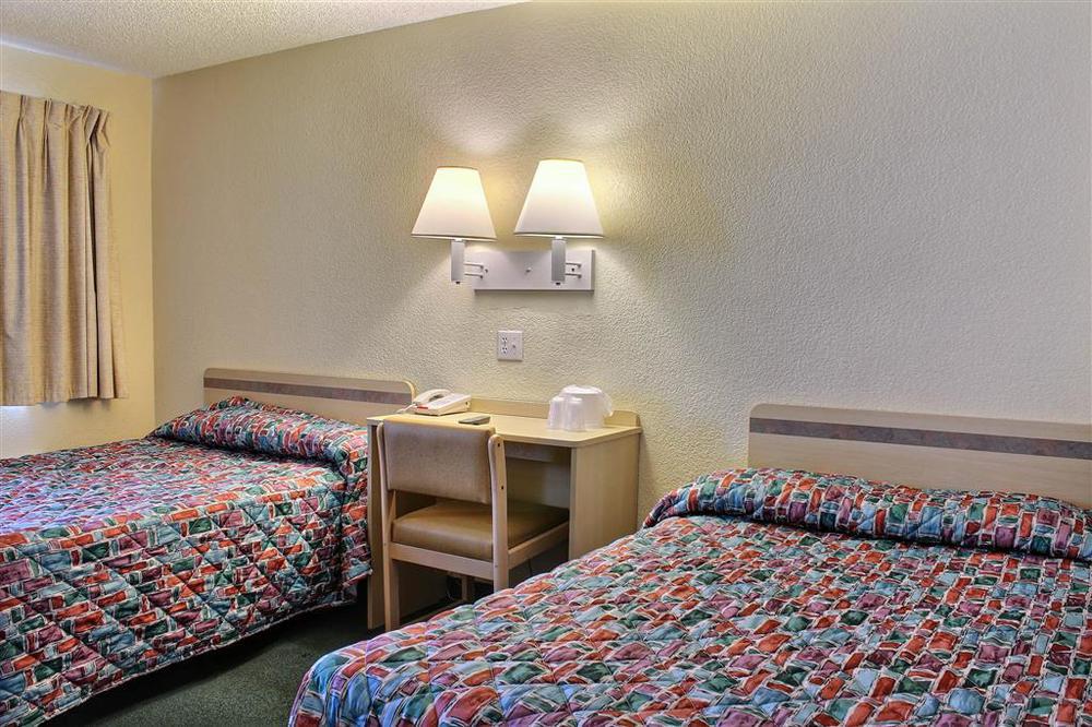 Motel 6-Bakersfield, Ca - Convention Center 객실 사진