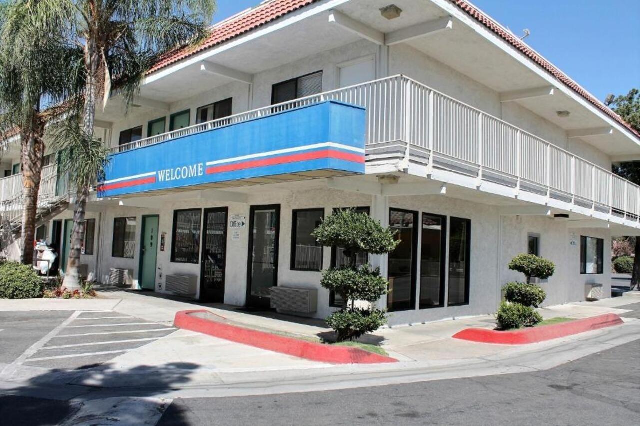 Motel 6-Bakersfield, Ca - Convention Center 외부 사진