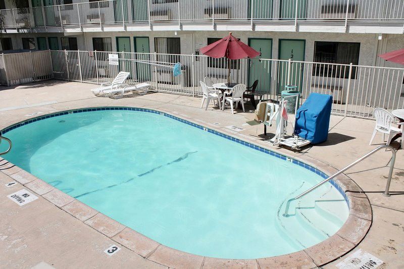 Motel 6-Bakersfield, Ca - Convention Center 외부 사진