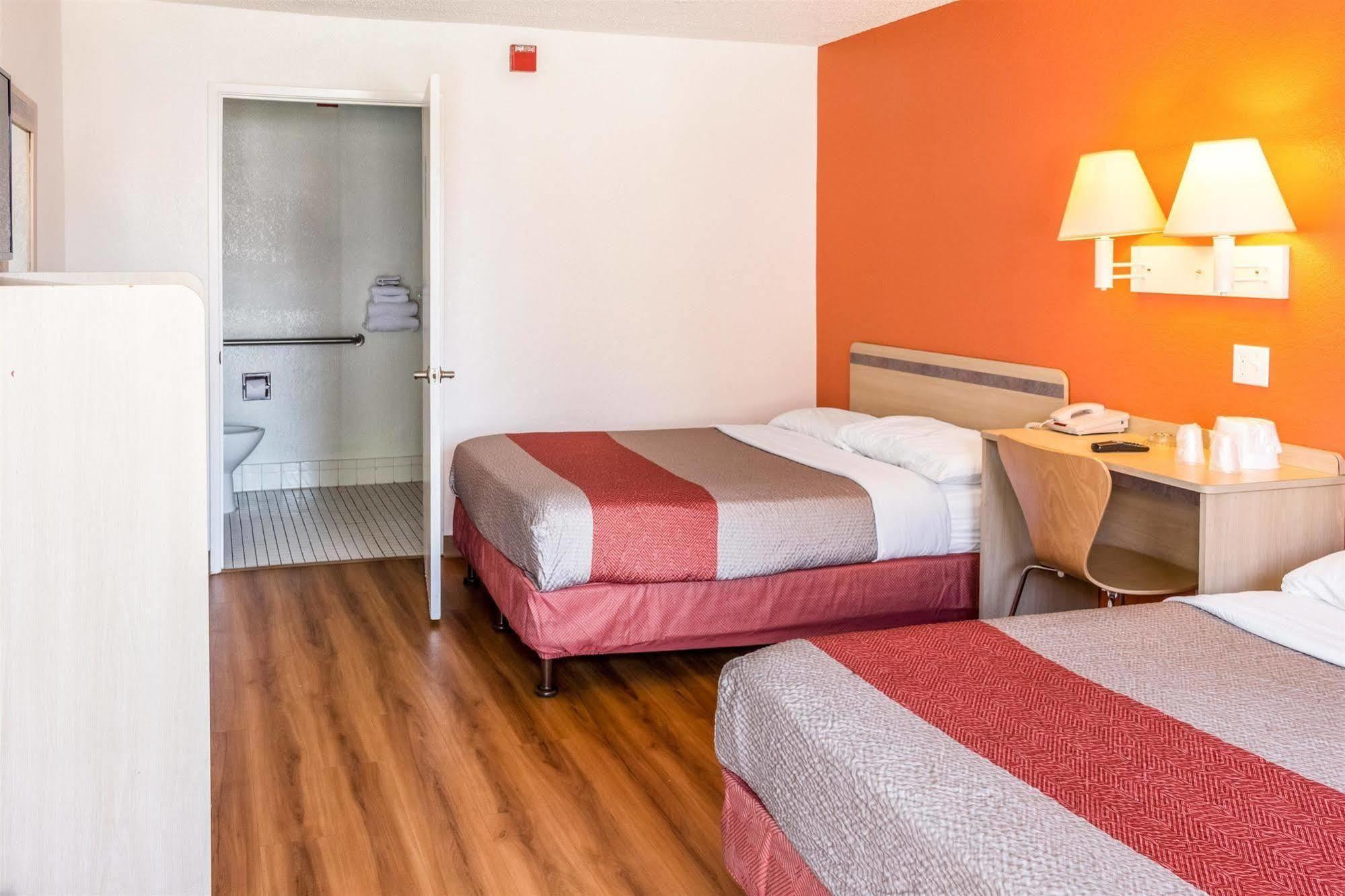 Motel 6-Bakersfield, Ca - Convention Center 외부 사진